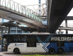 Jakarta PPKM Level 2, Transjakarta Beroperasi hingga Pukul 22.30